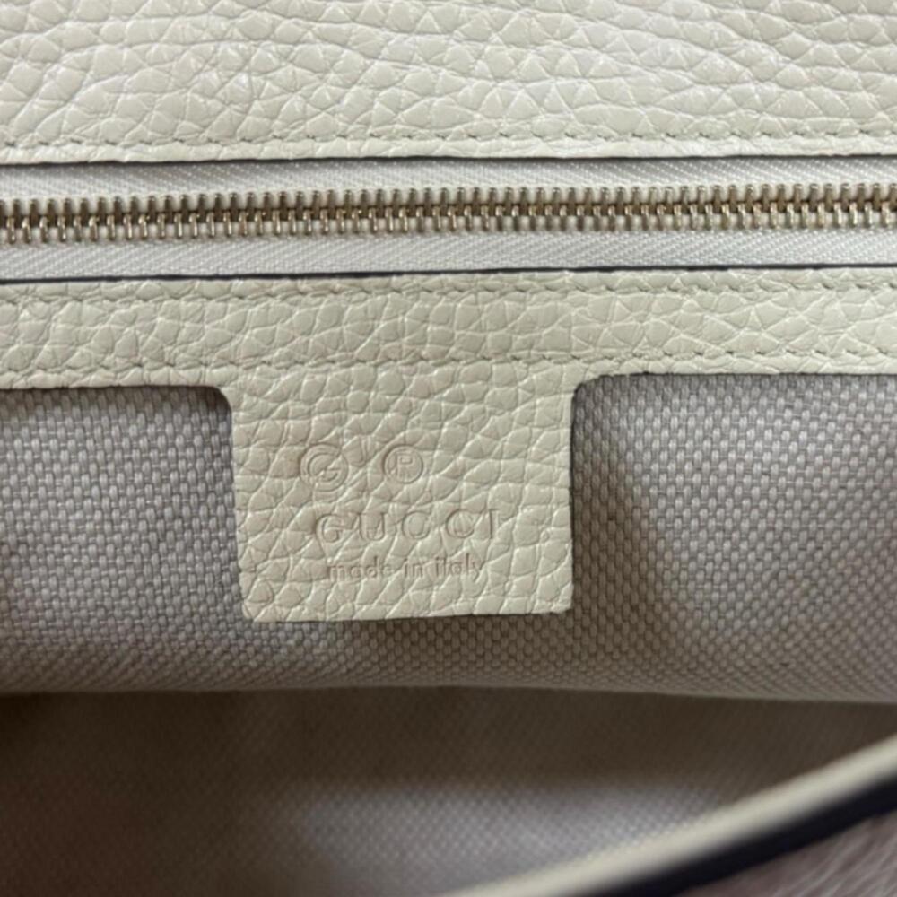 GUCCI White Leather Shoulder Bag - Picture 7 of 13